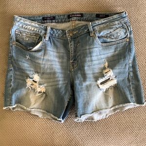 32 Vigoss Shorts